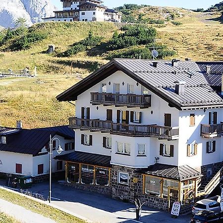 Hotel Alpenrose Passo Rolle Dış mekan fotoğraf