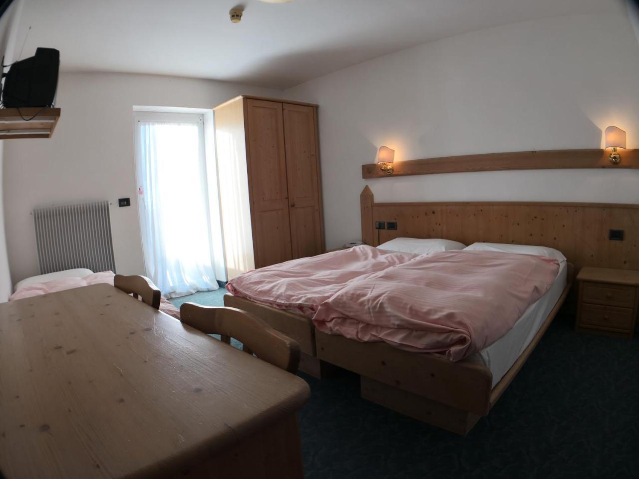 Hotel Alpenrose Passo Rolle Dış mekan fotoğraf