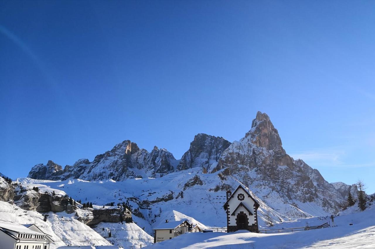 Hotel Alpenrose Passo Rolle Dış mekan fotoğraf