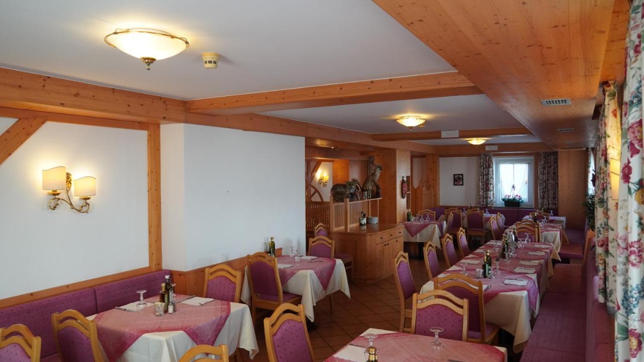 Hotel Alpenrose Passo Rolle Dış mekan fotoğraf